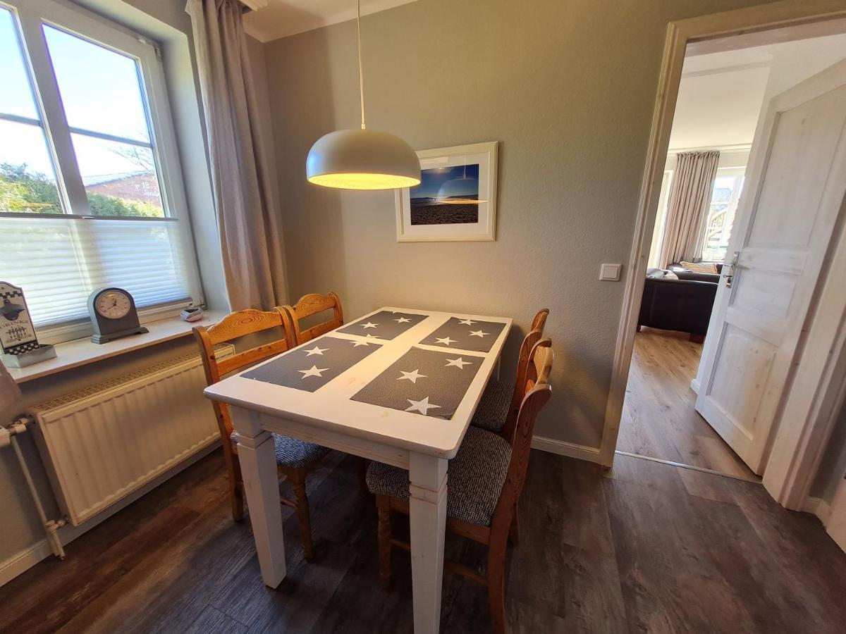 Ferienhaus Ellen, Eg Whg Utersum Eksteriør bilde